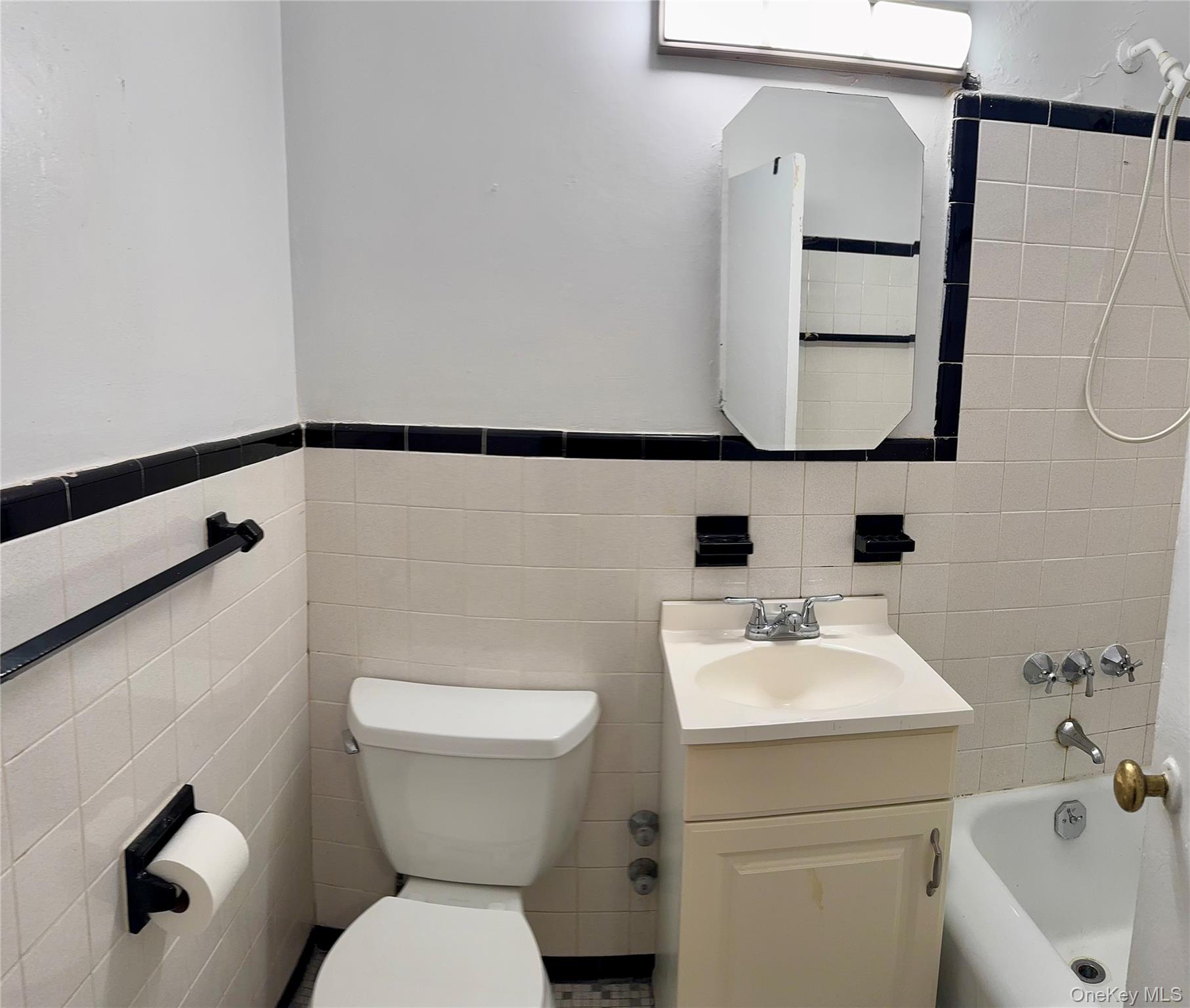 3 Sadore Lane # 2D, Yonkers, NY 10710