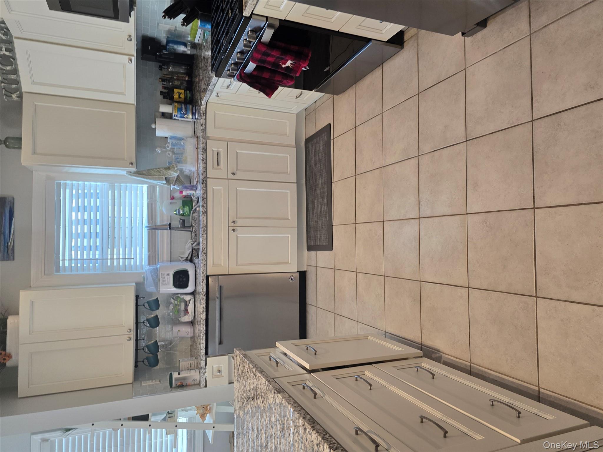 359 E Pine Street, Long Beach, NY 11561