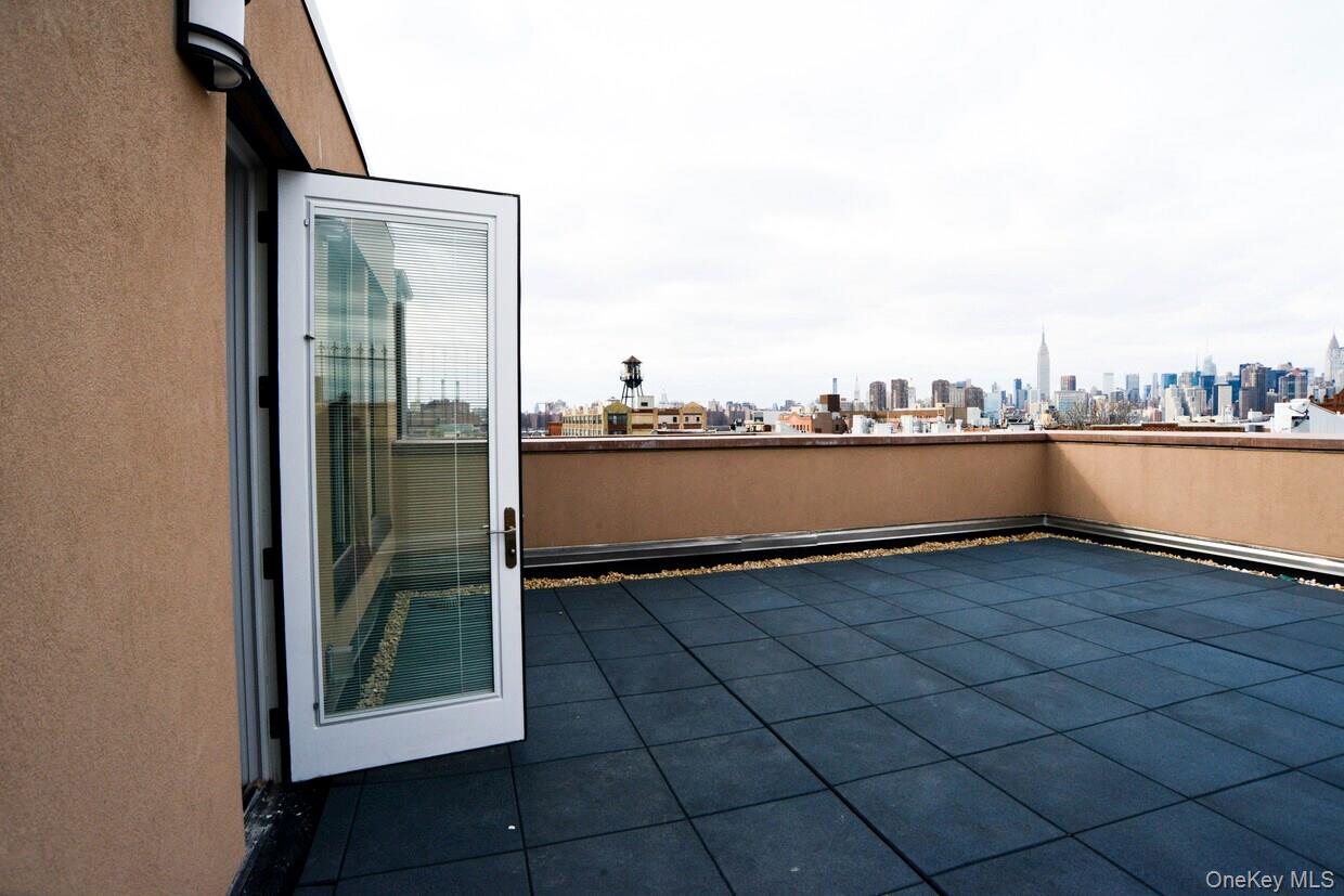 114 Greenpoint Avenue, Brooklyn, NY 11222