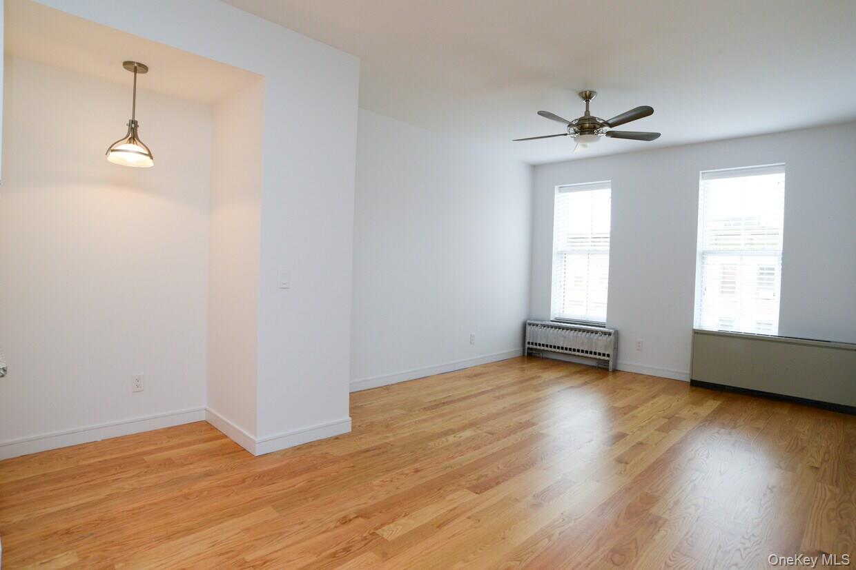 114 Greenpoint Avenue, Brooklyn, NY 11222