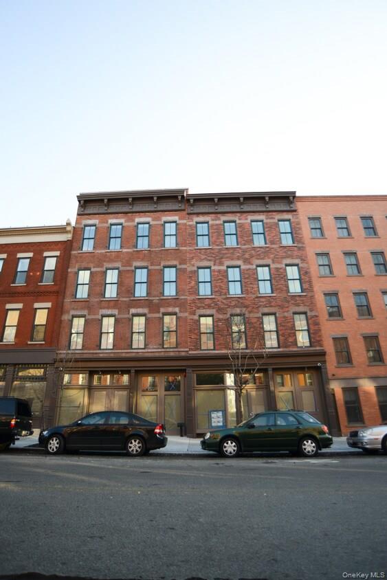 114 Greenpoint Avenue, Brooklyn, NY 11222