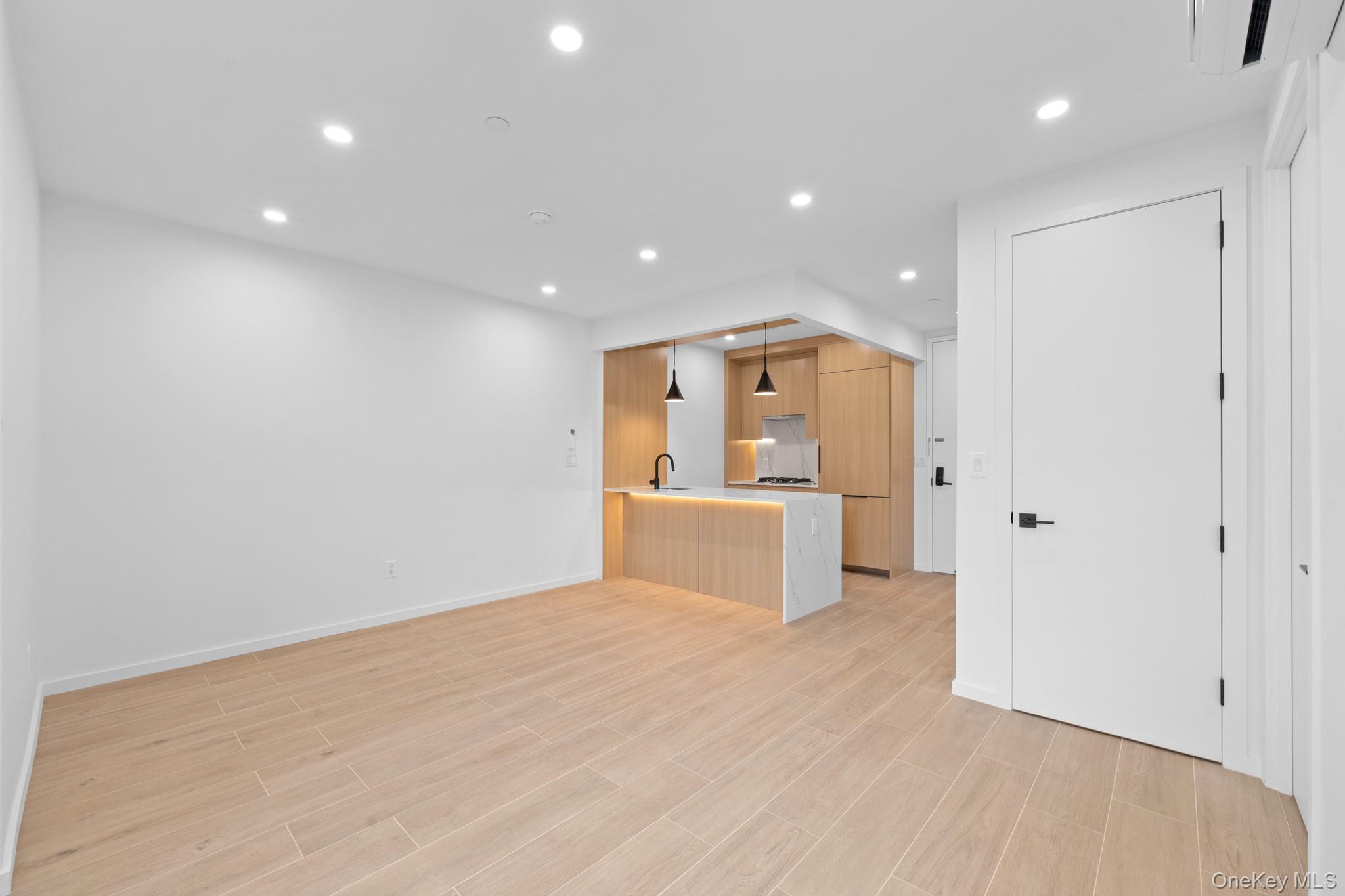 366 Harman Street # 4R, Brooklyn, NY 11237
