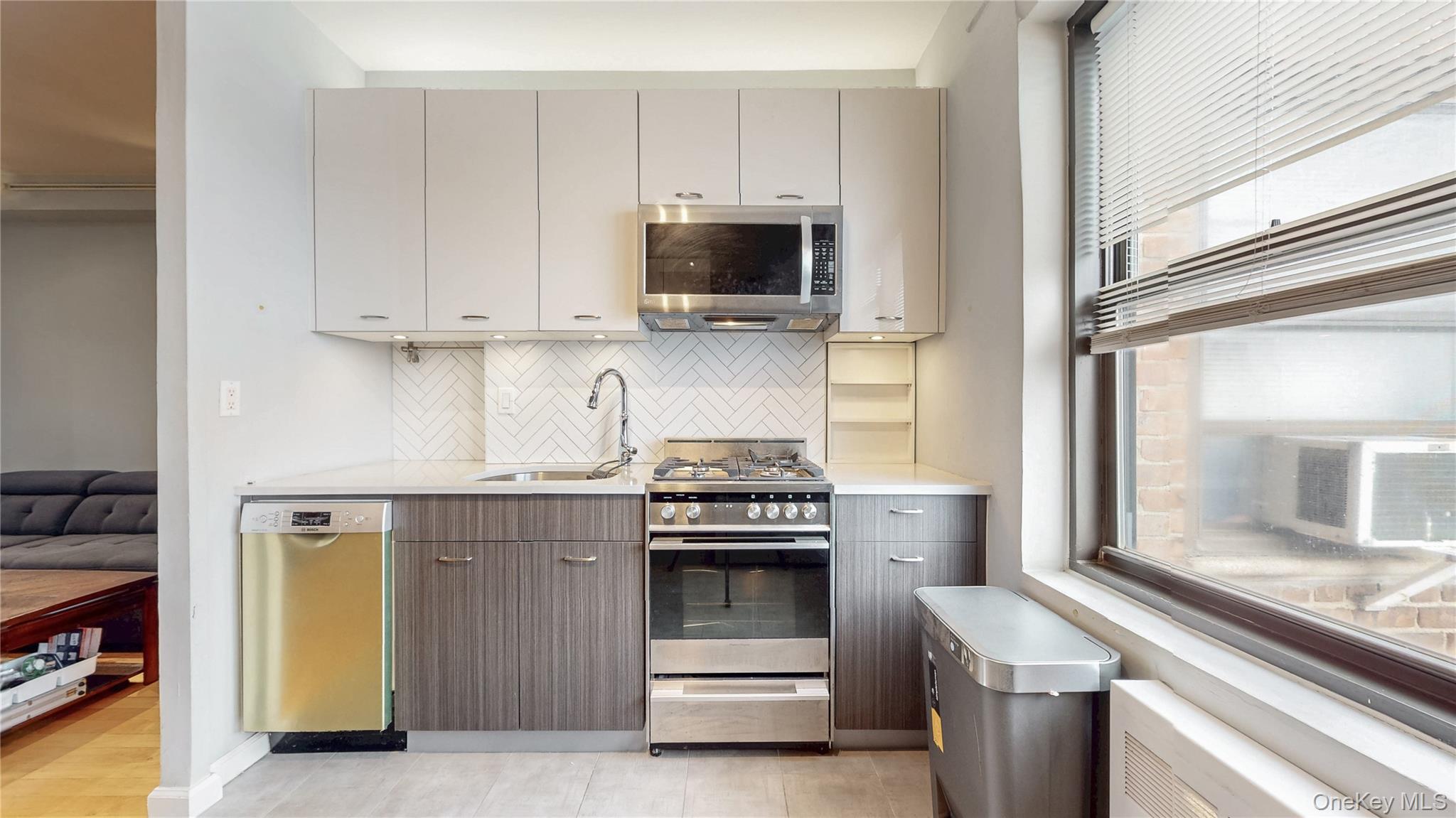 99-05 63rd Dr # 11R, Rego Park, NY 11374