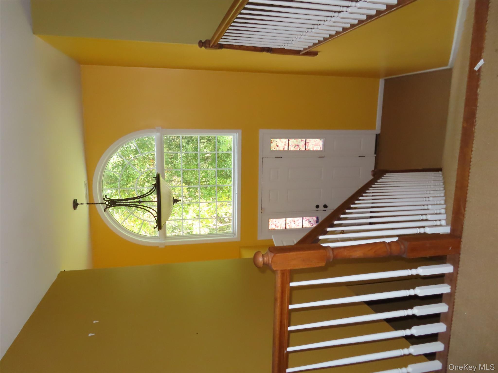 24 Sedgewick Road, Poughkeepsie, NY 12603