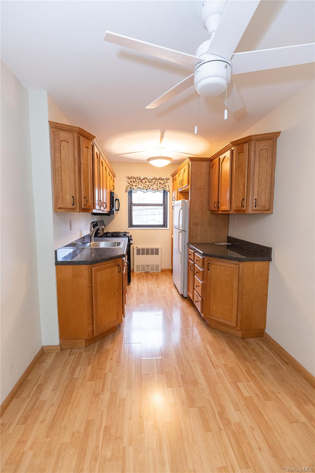 266 Pelham Road # 4H, New Rochelle, NY 10805