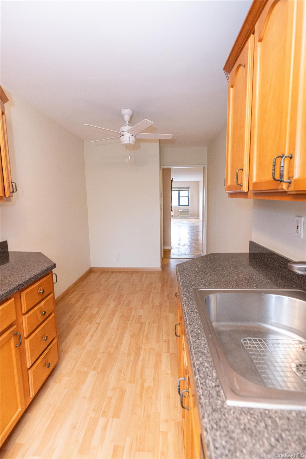 266 Pelham Road # 4H, New Rochelle, NY 10805