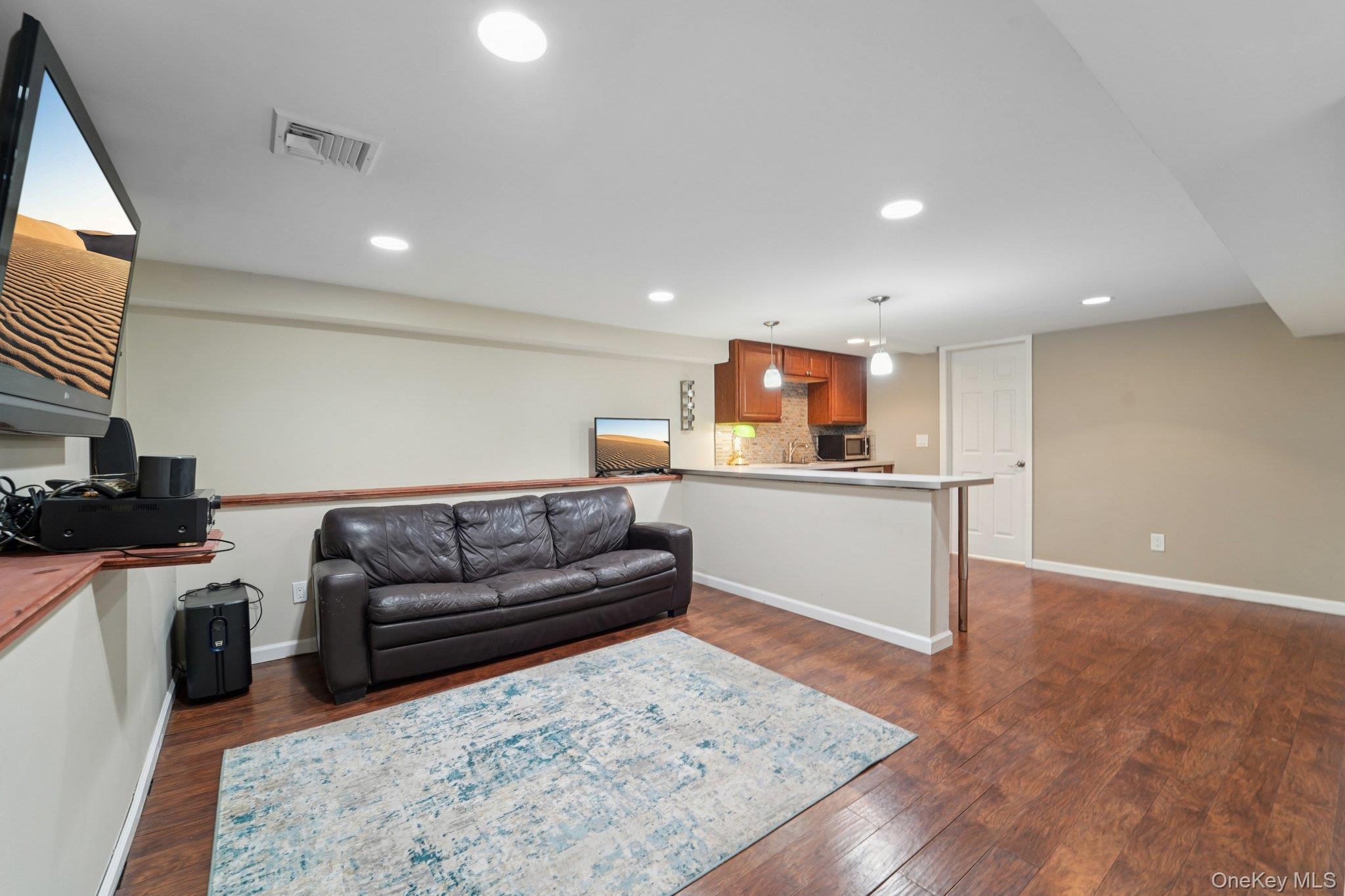 84 Townline Road, Nanuet, NY 10954