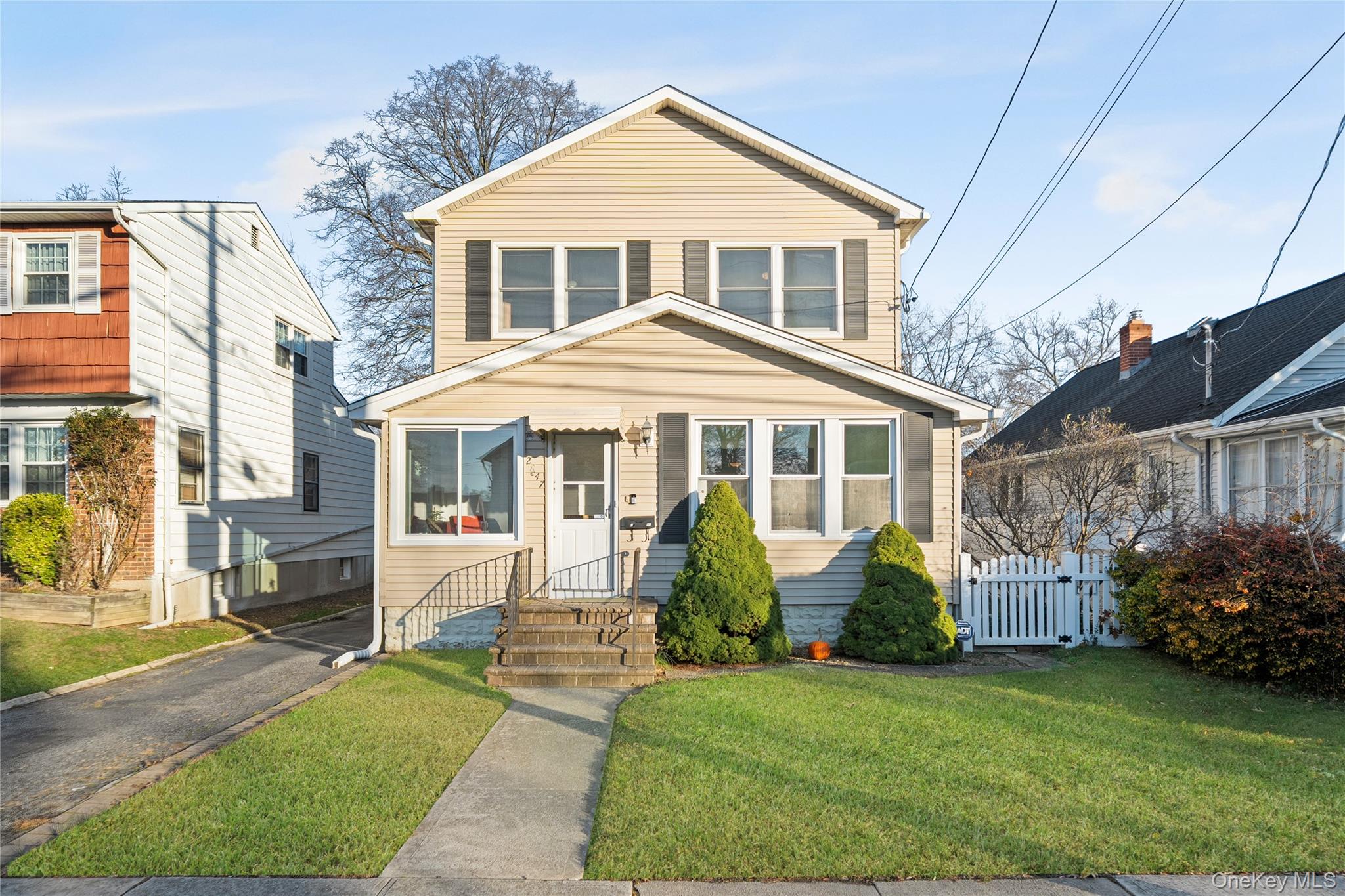 2847 Grand Avenue, Baldwin, NY 11510