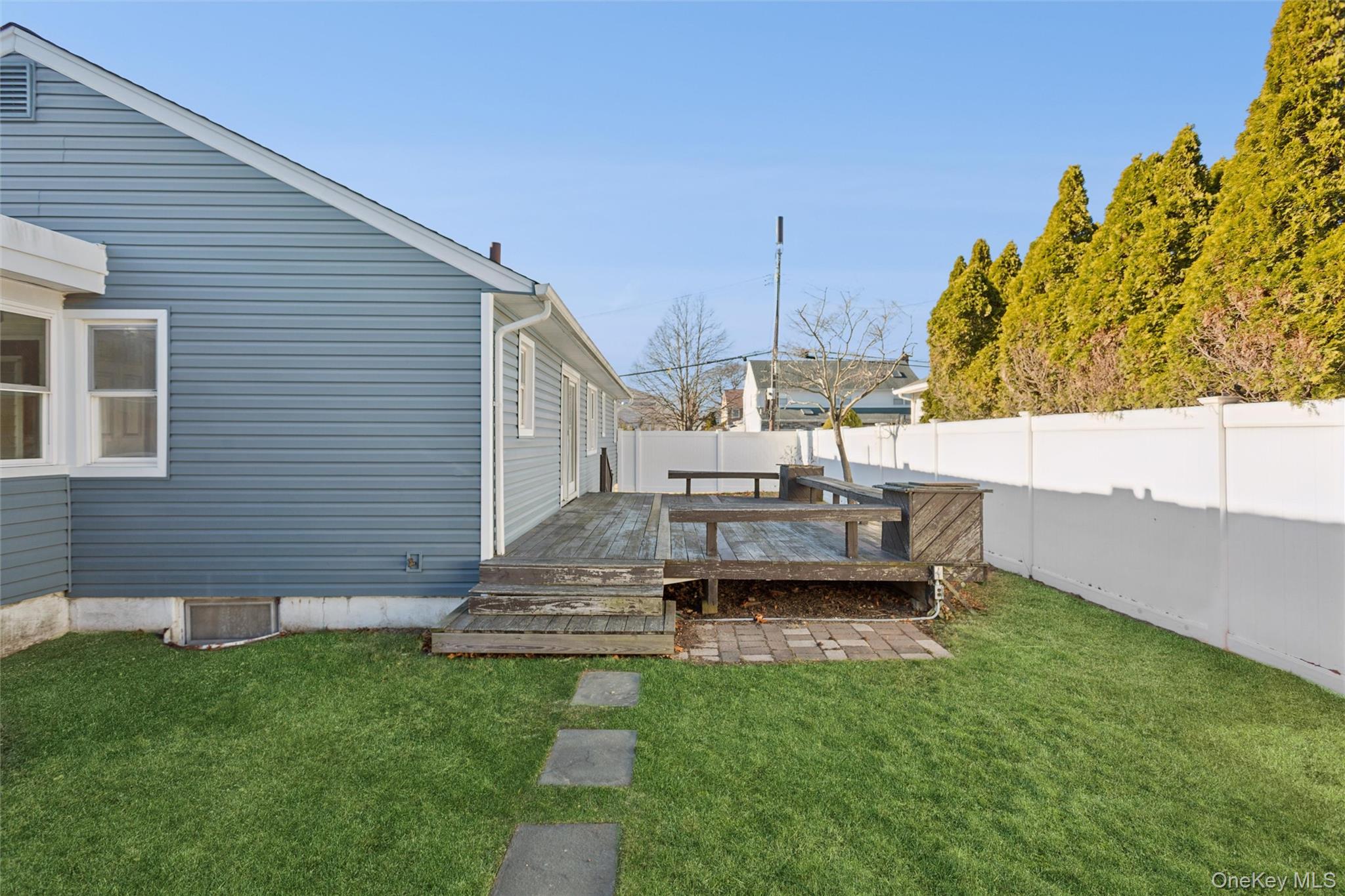 1871 Relyea Drive, Merrick, NY 11566