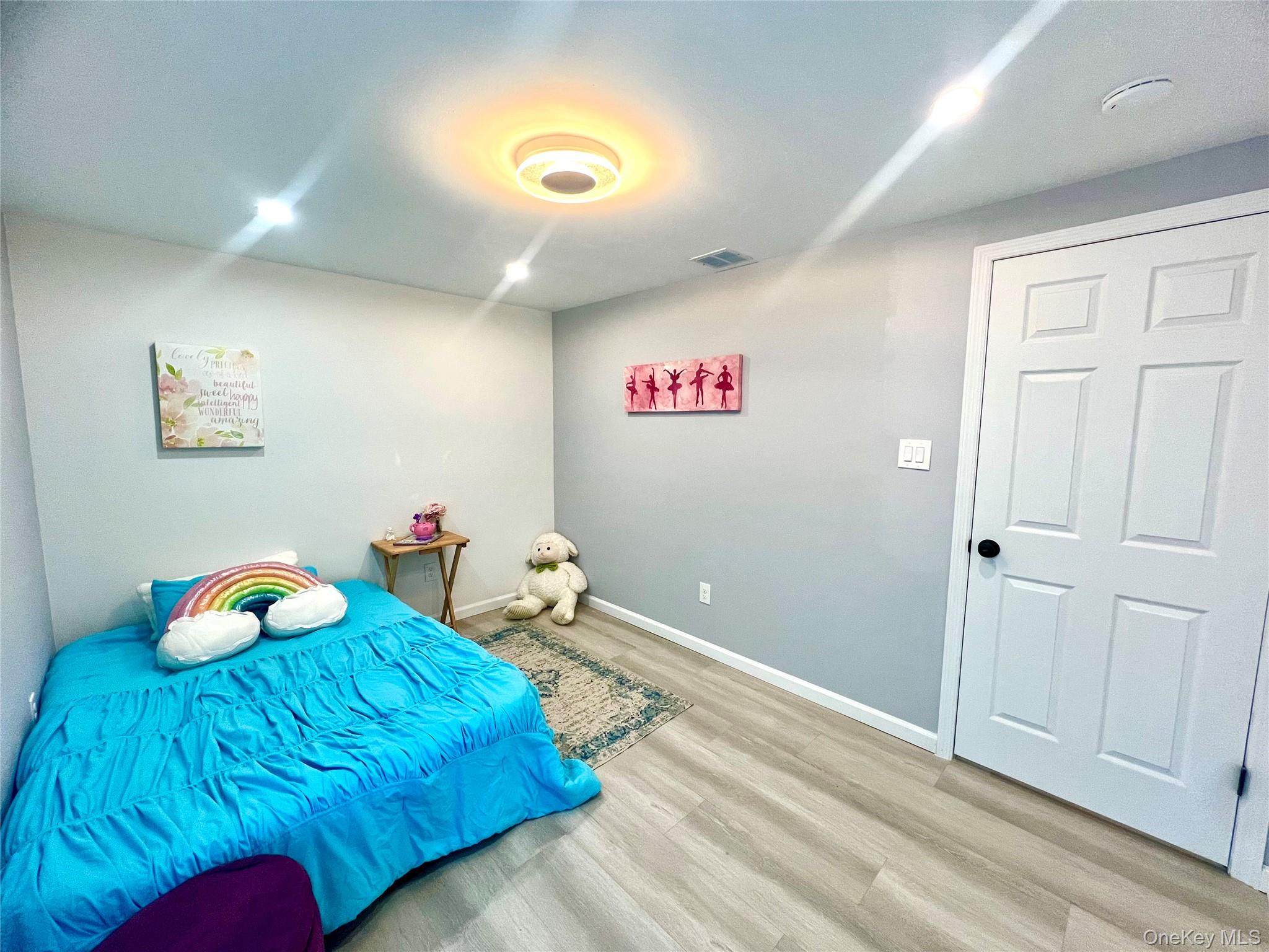 17 Dunthorne Drive, Pine Bush, NY 12721