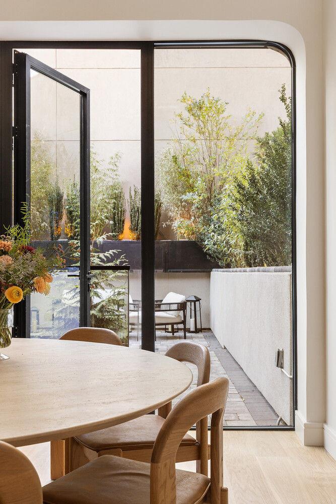 76 S 2ND Street, Brooklyn, NY 11249