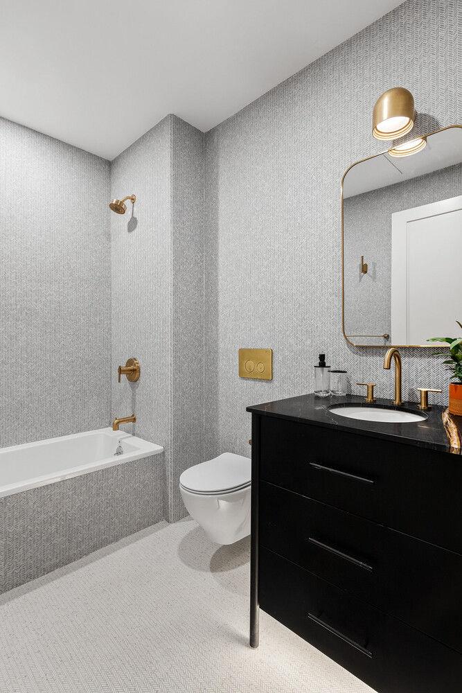 76 S 2ND Street, Brooklyn, NY 11249