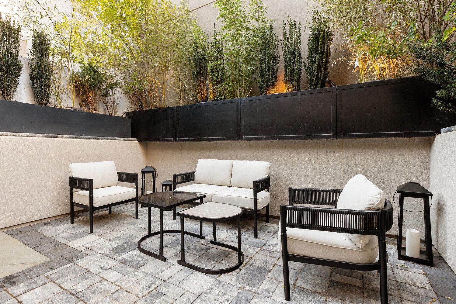 76 S 2ND Street, Brooklyn, NY 11249