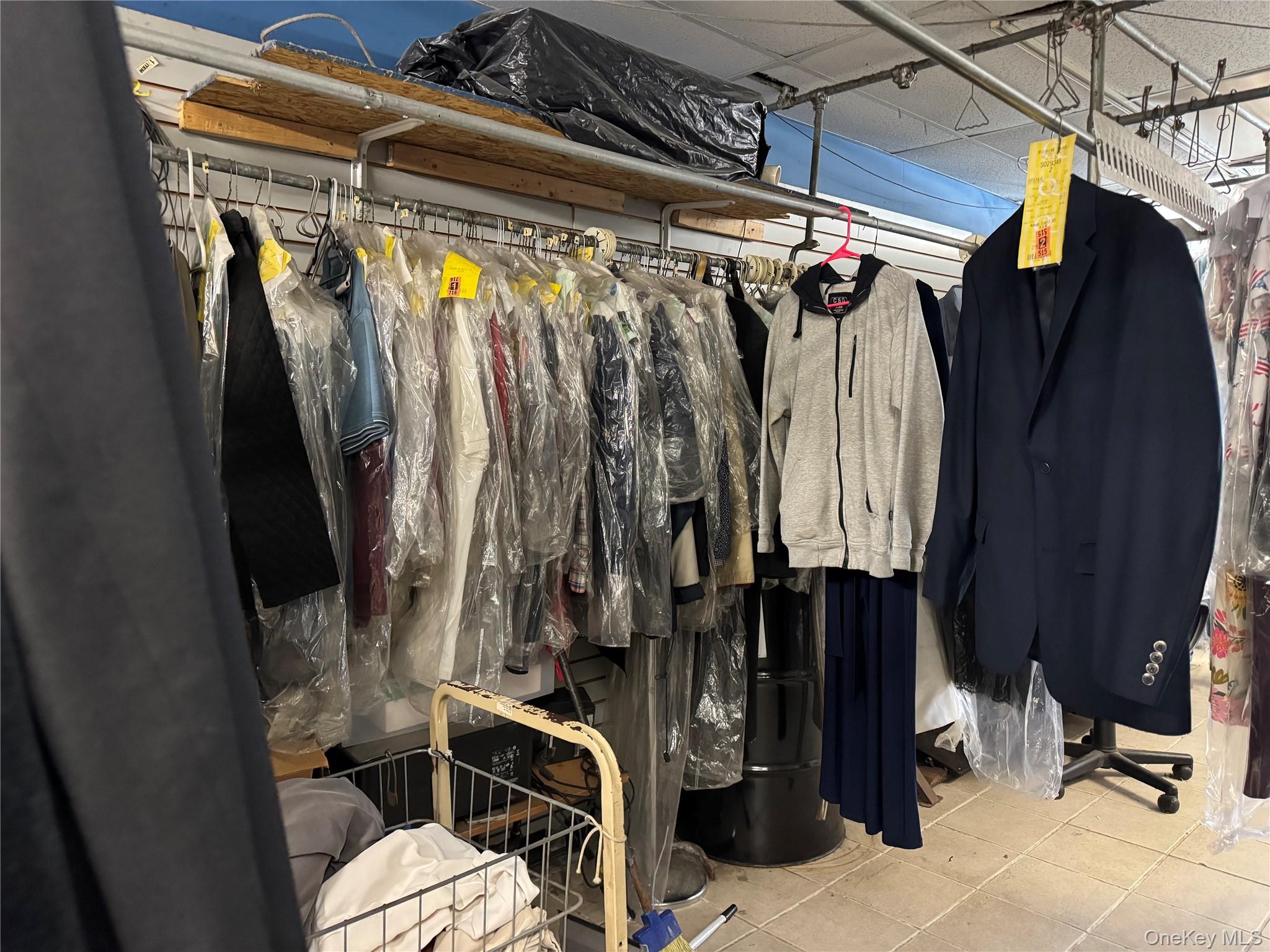 209 Carleton Avenue, East Islip, NY 11730