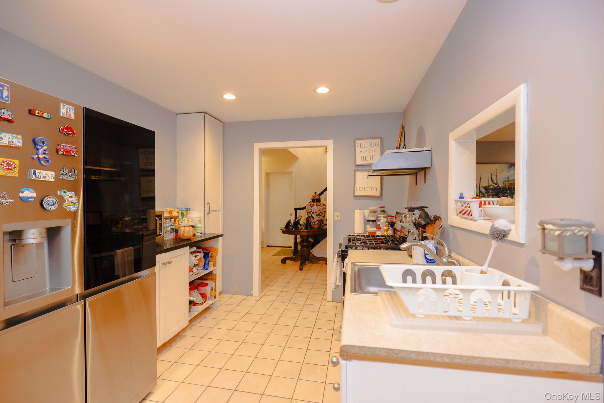 94 Kings Drive, Riverhead, NY 11901