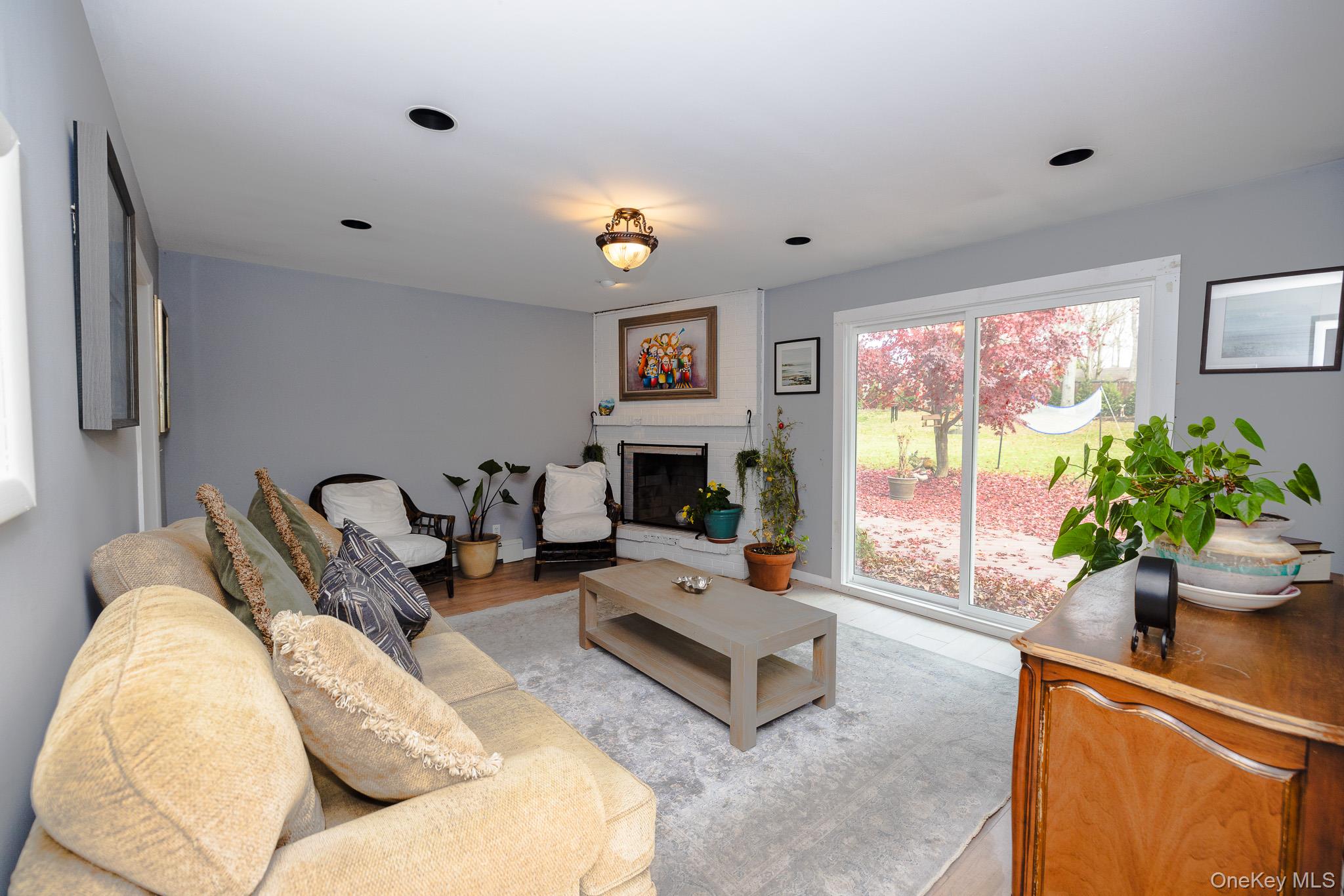 94 Kings Drive, Riverhead, NY 11901