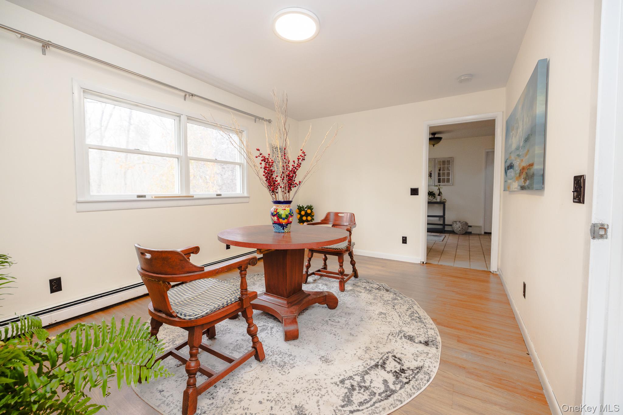 94 Kings Drive, Riverhead, NY 11901