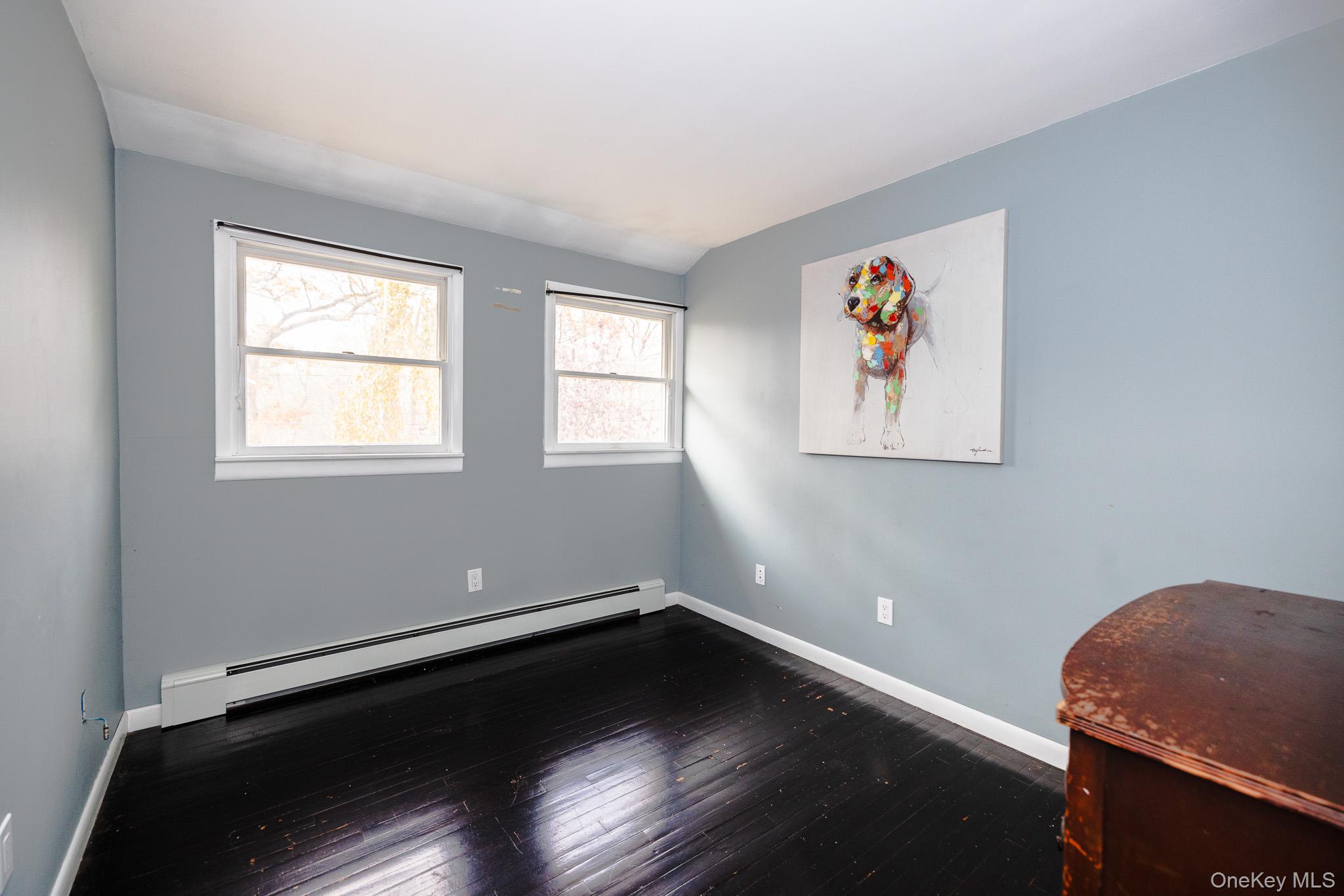 94 Kings Drive, Riverhead, NY 11901