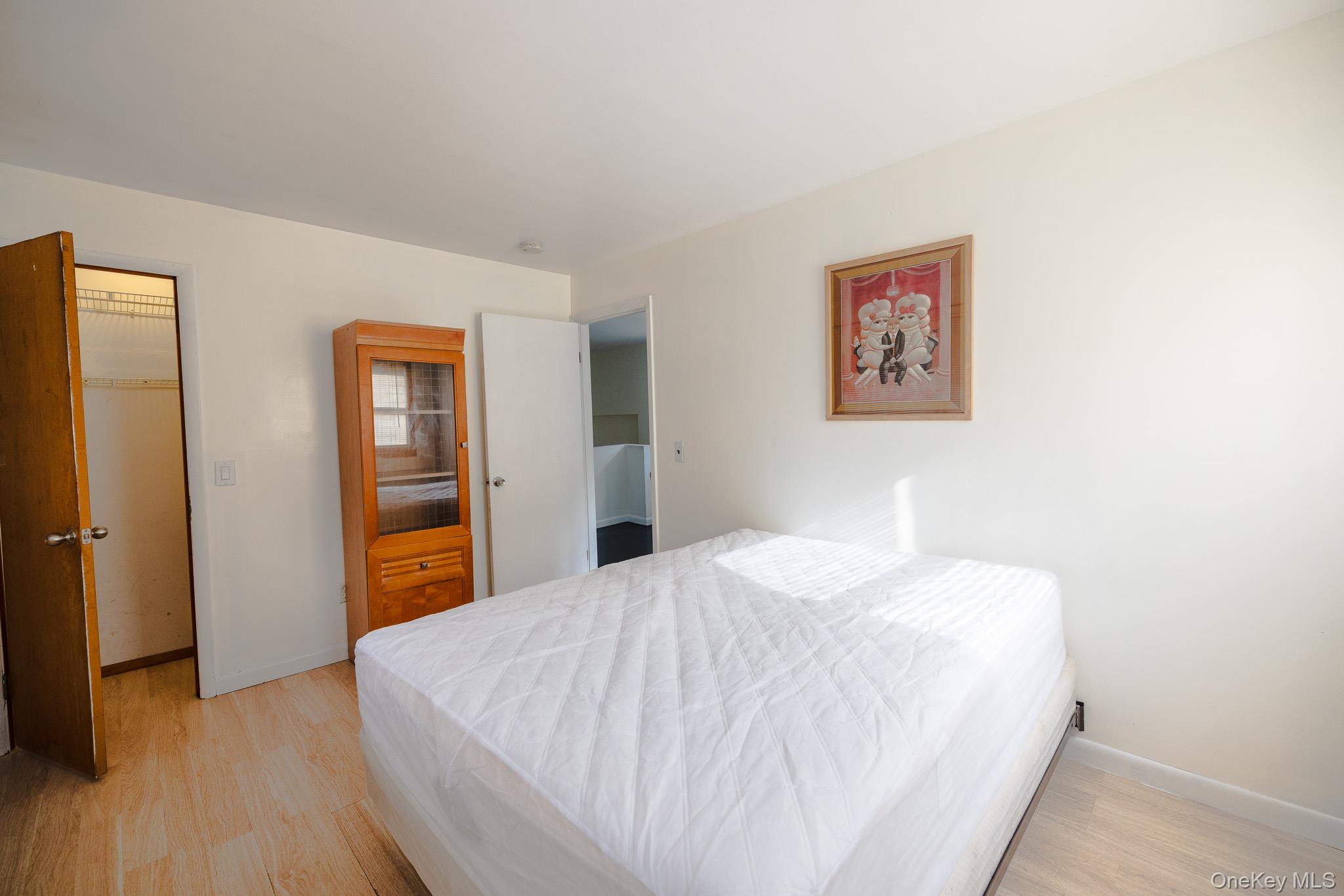 94 Kings Drive, Riverhead, NY 11901