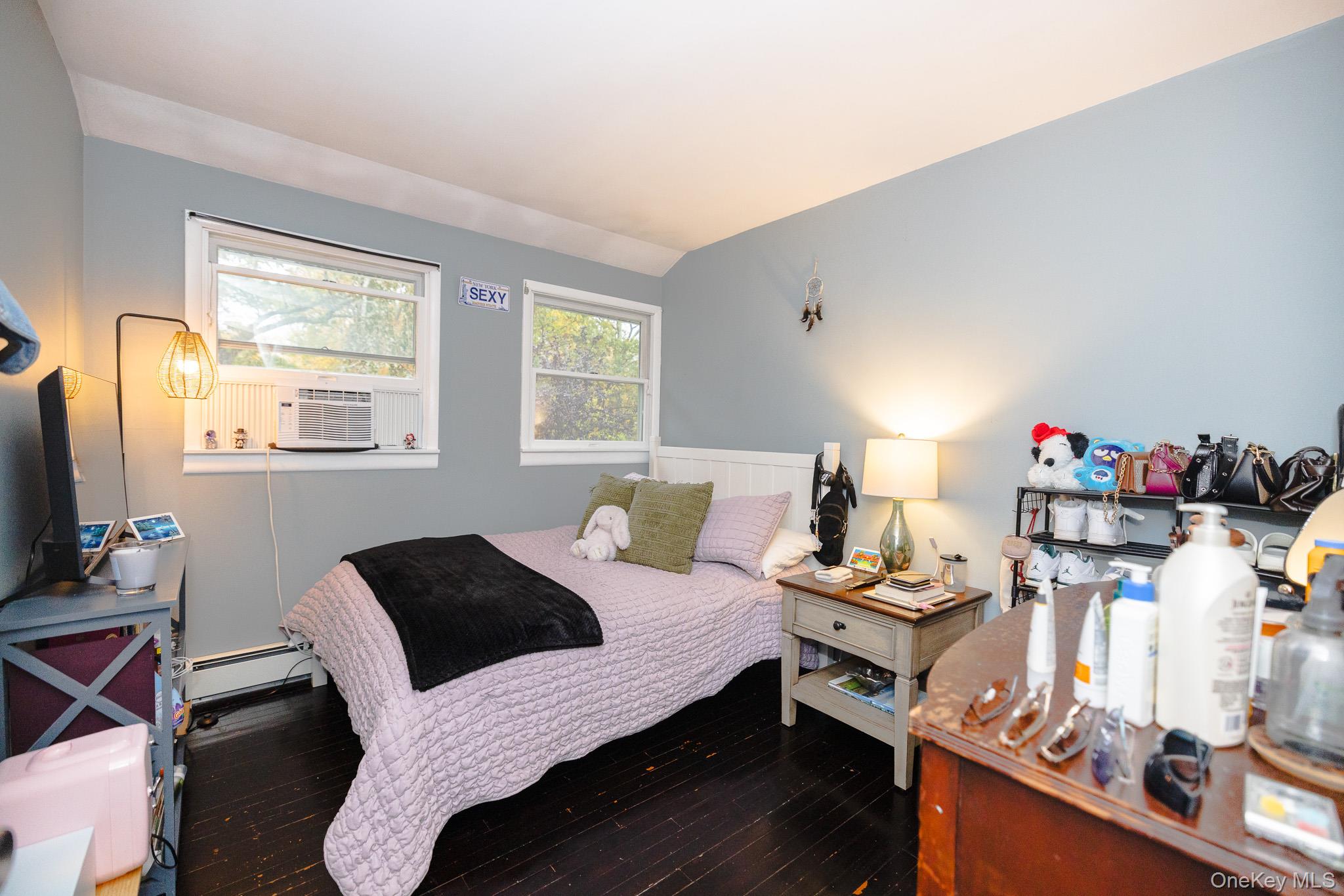 94 Kings Drive, Riverhead, NY 11901