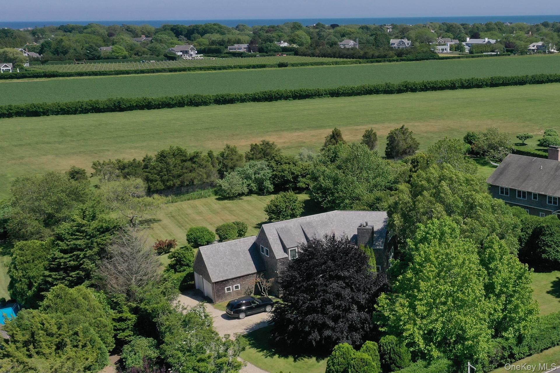 701 Halsey Lane, Bridgehampton, NY 11932