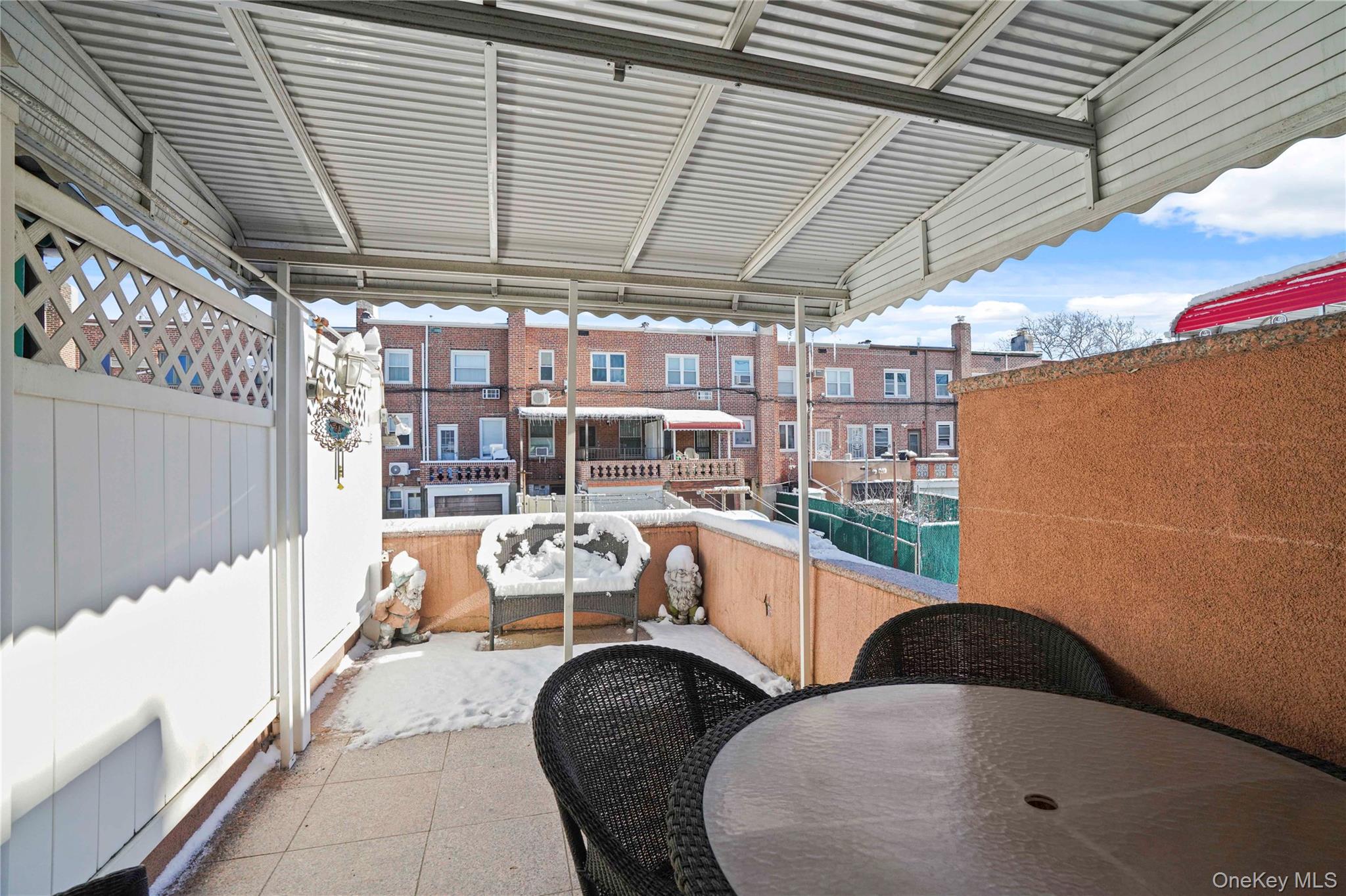 6161 79th Street, Middle Village, NY 11379