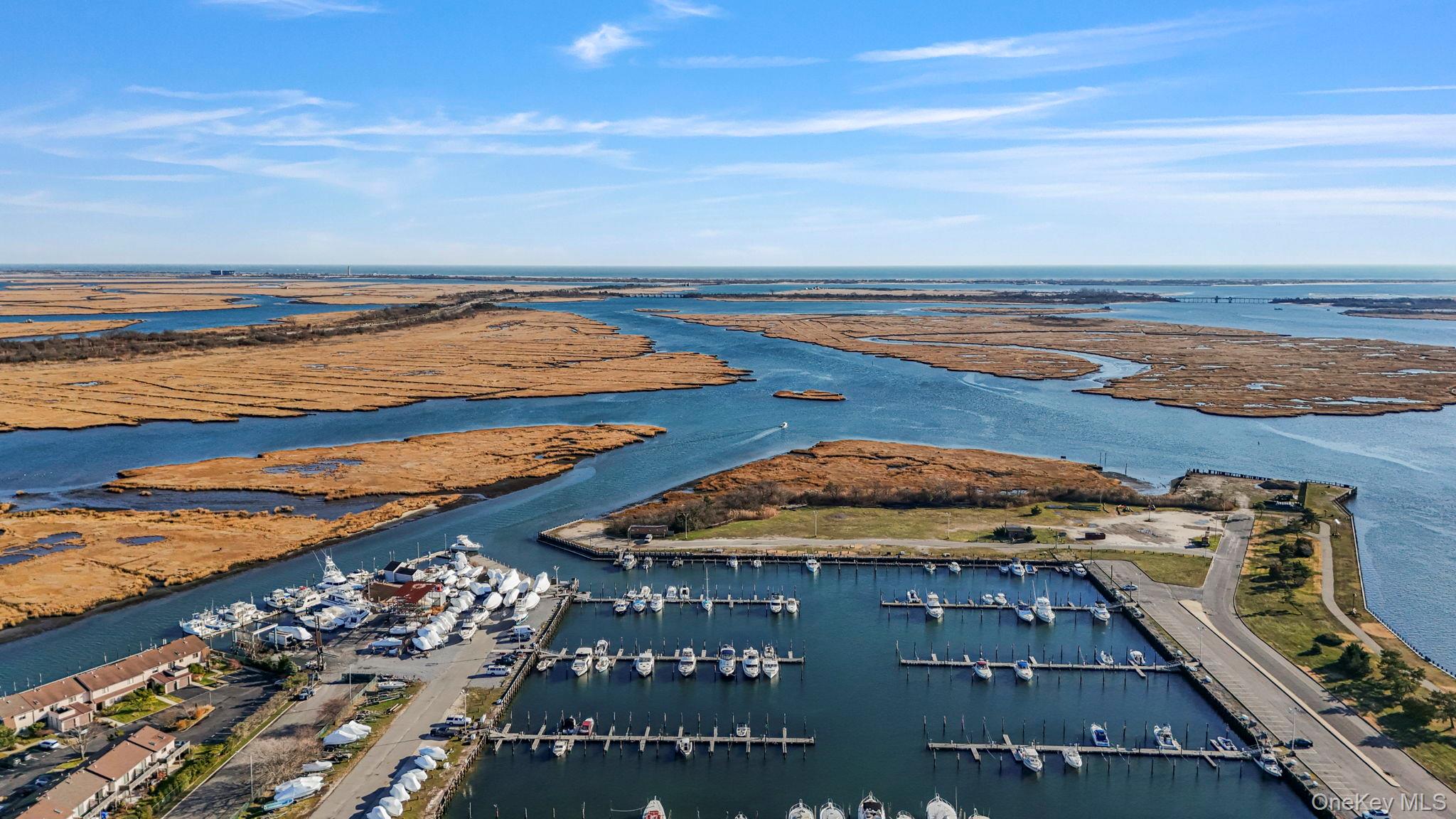 1 Anchorage # 101, Freeport, NY 11520