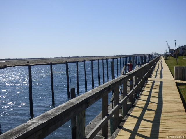 1 Anchorage # 101, Freeport, NY 11520