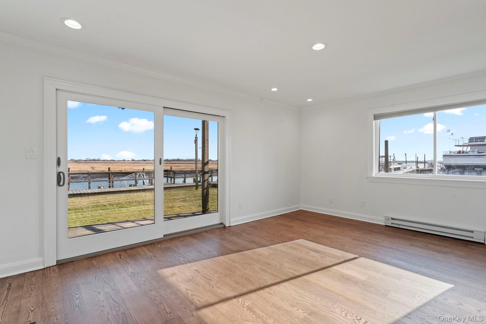 1 Anchorage # 101, Freeport, NY 11520