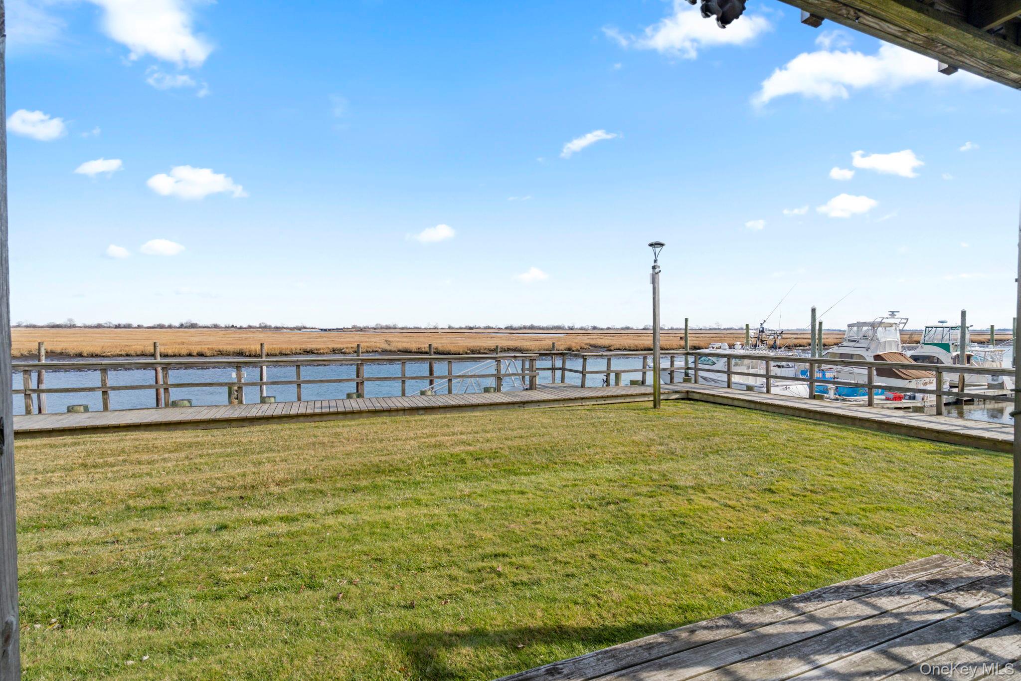 1 Anchorage # 101, Freeport, NY 11520