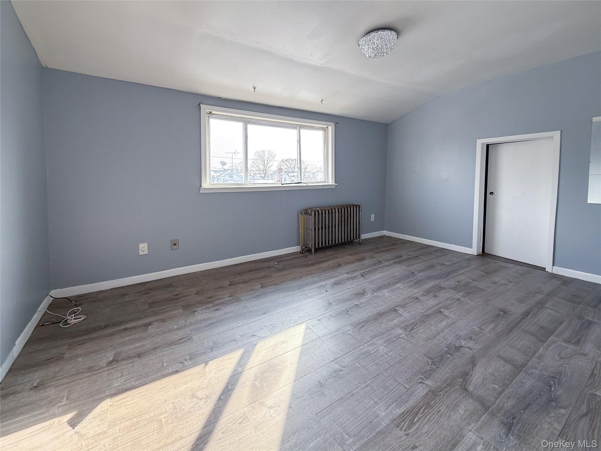 Valley Stream, NY 11580