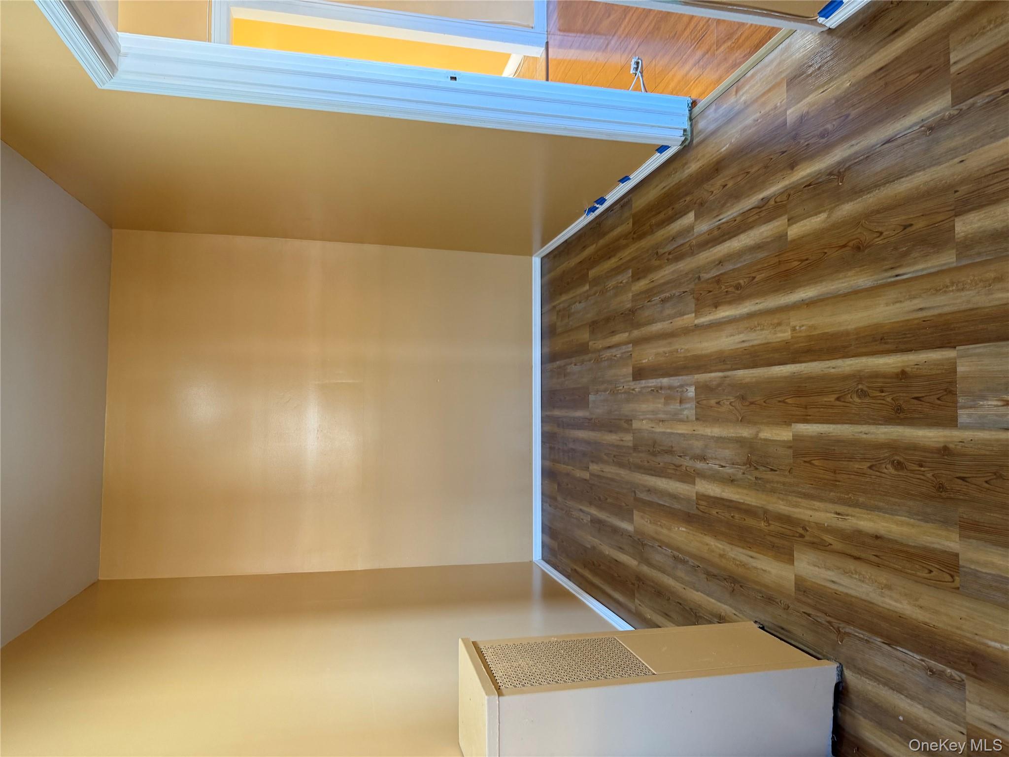 822 E 215th Street, Bronx, NY 10467