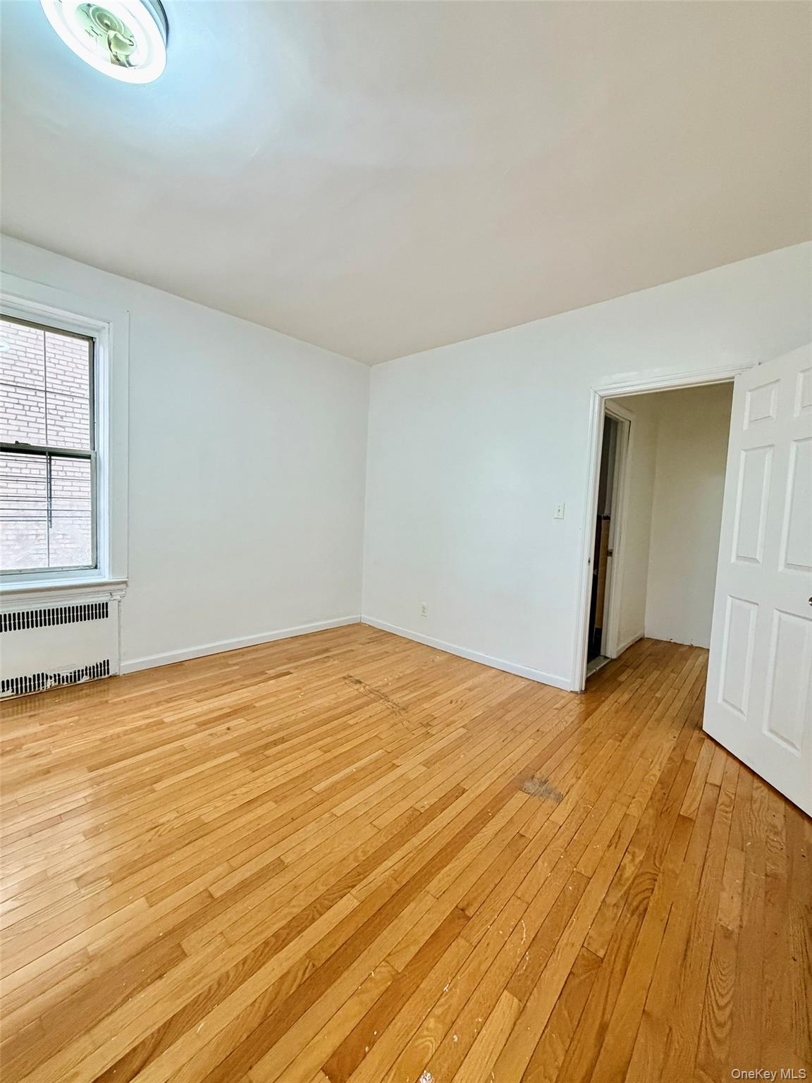 88-11 Elmhurst # D2, Elmhurst, NY 11373