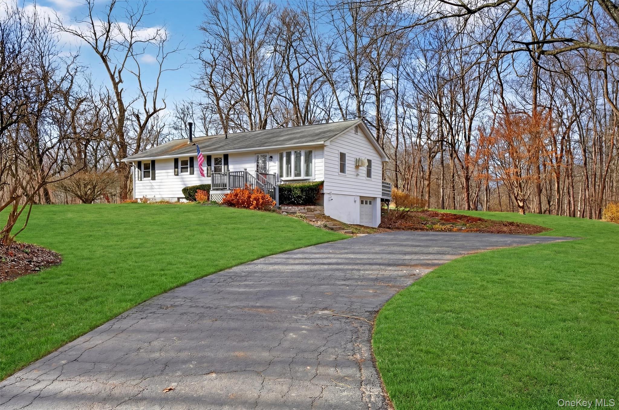 1360 State Route 208, Wallkill, NY 12589