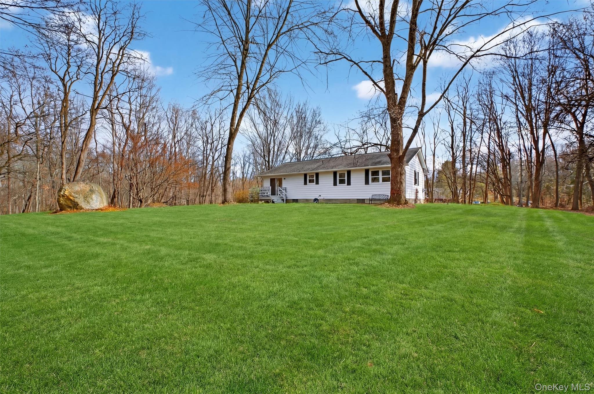 1360 State Route 208, Wallkill, NY 12589