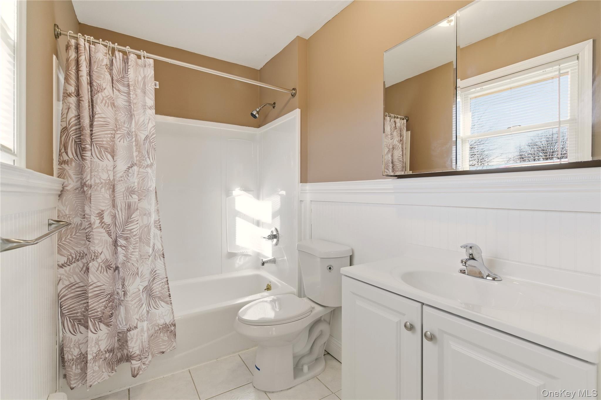 125 Broadway, Greenlawn, NY 11740