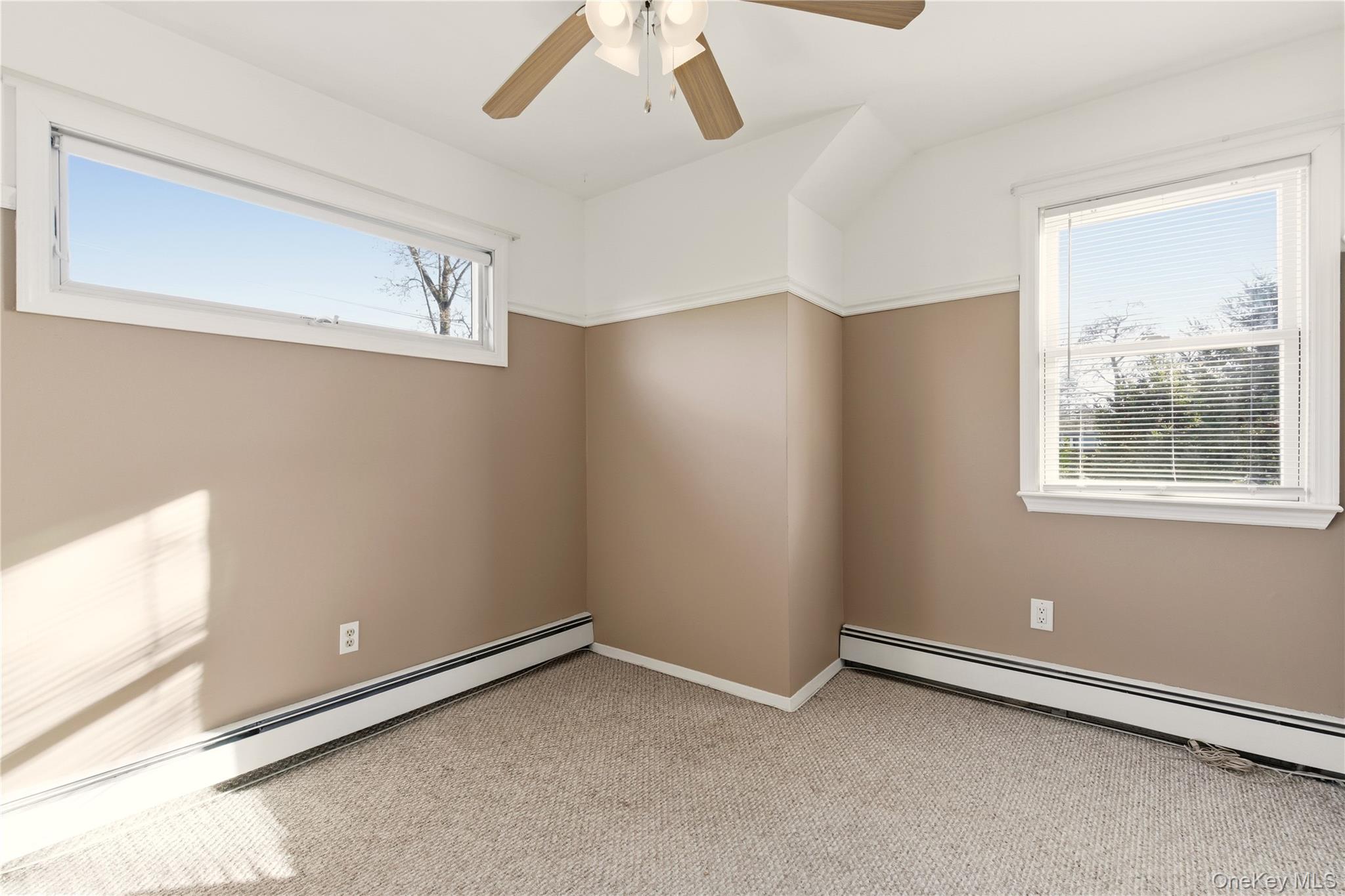 125 Broadway, Greenlawn, NY 11740