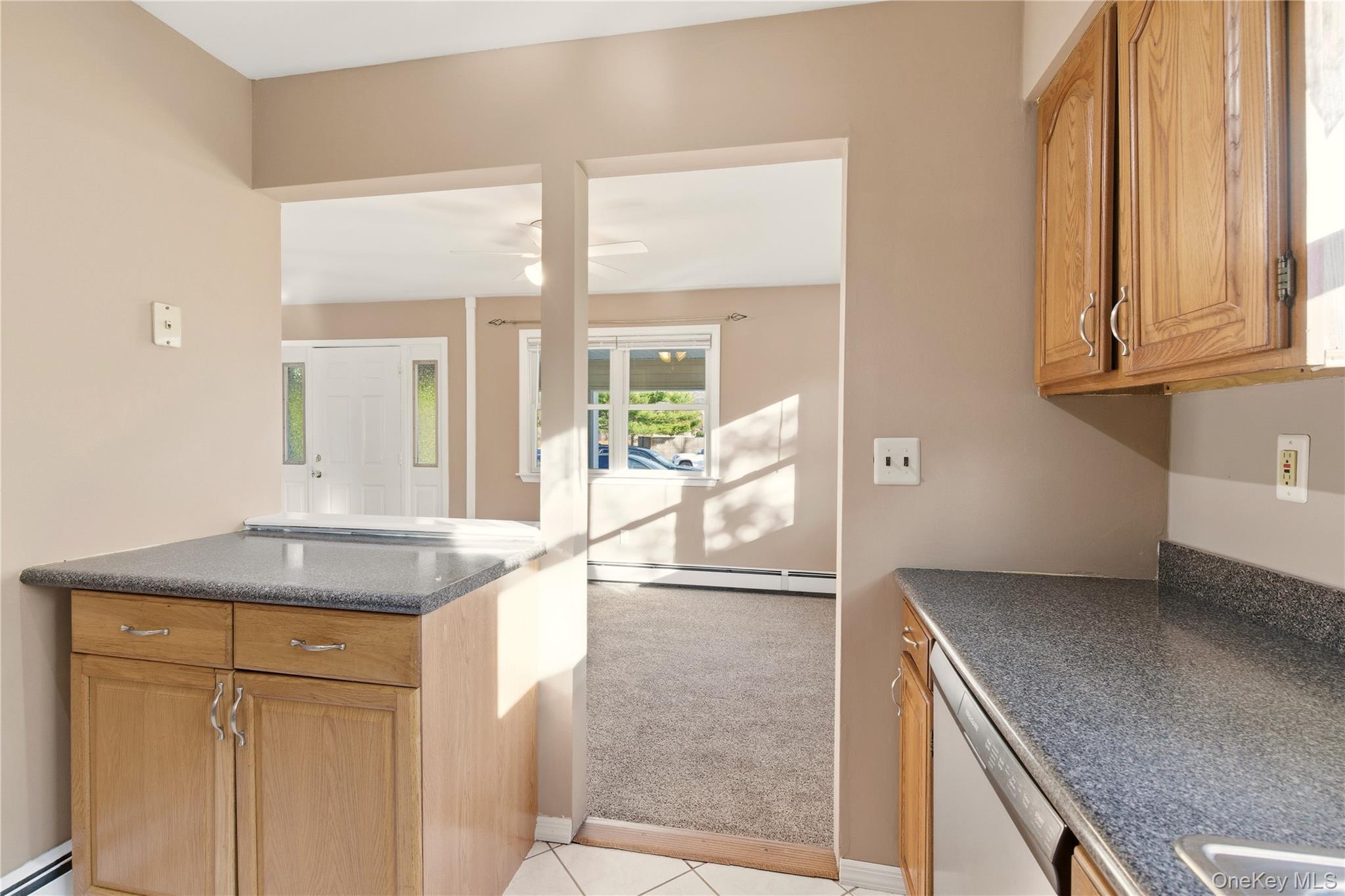 125 Broadway, Greenlawn, NY 11740