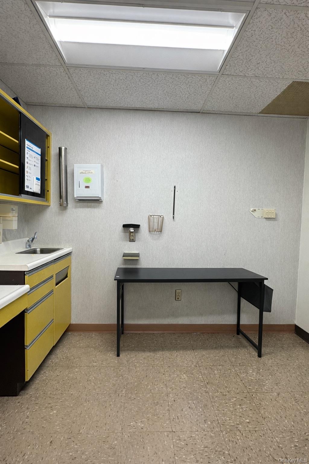 111 Sullivan Avenue # 2-3, Ferndale, NY 12734