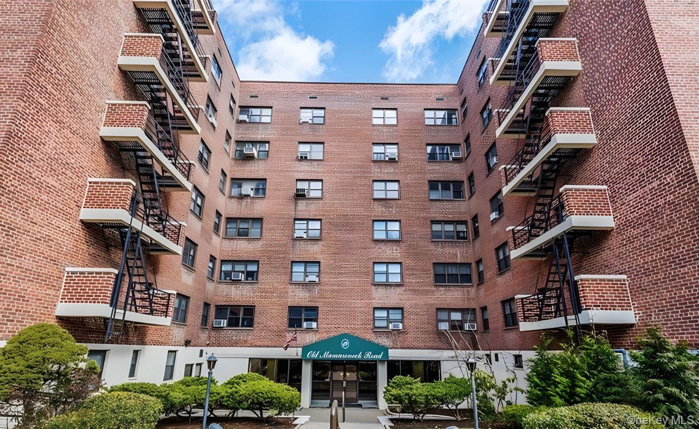 19 Old Mamaroneck Road # 2J, White Plains, NY 10605