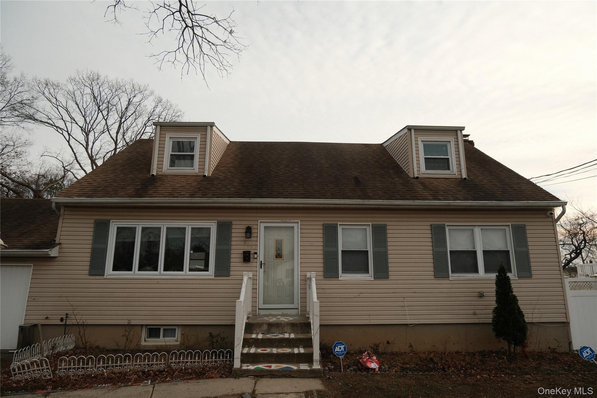 839 7th Street, West Babylon, NY 11704