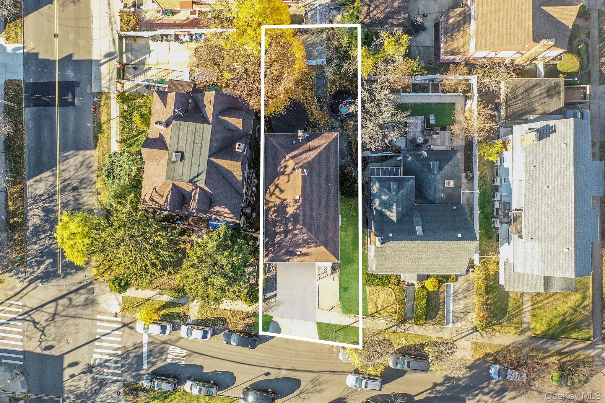 15007 85th Drive, Briarwood, NY 11432