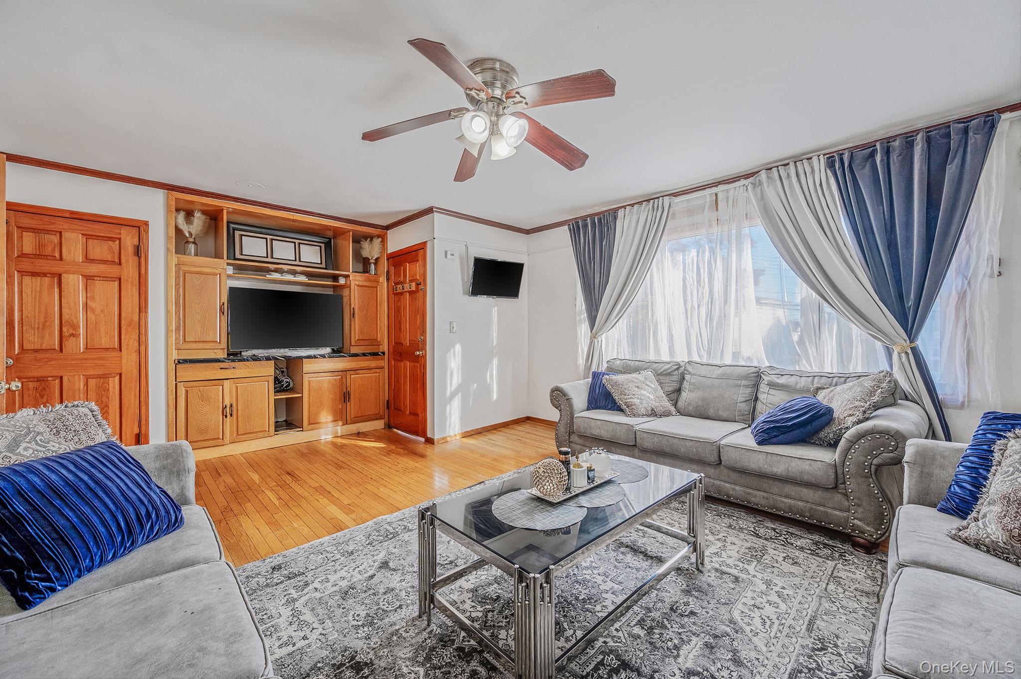 15007 85th Drive, Briarwood, NY 11432