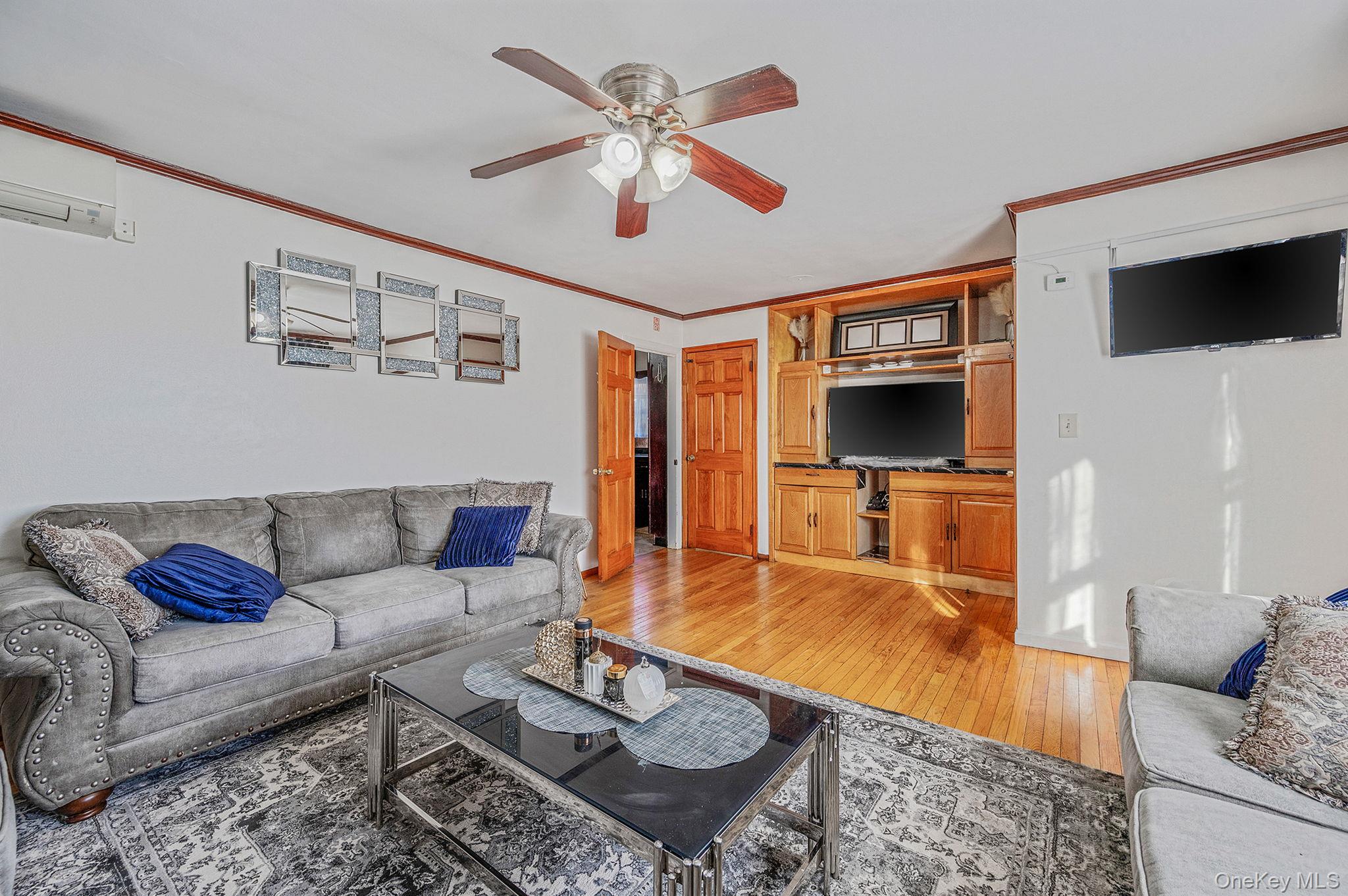 15007 85th Drive, Briarwood, NY 11432