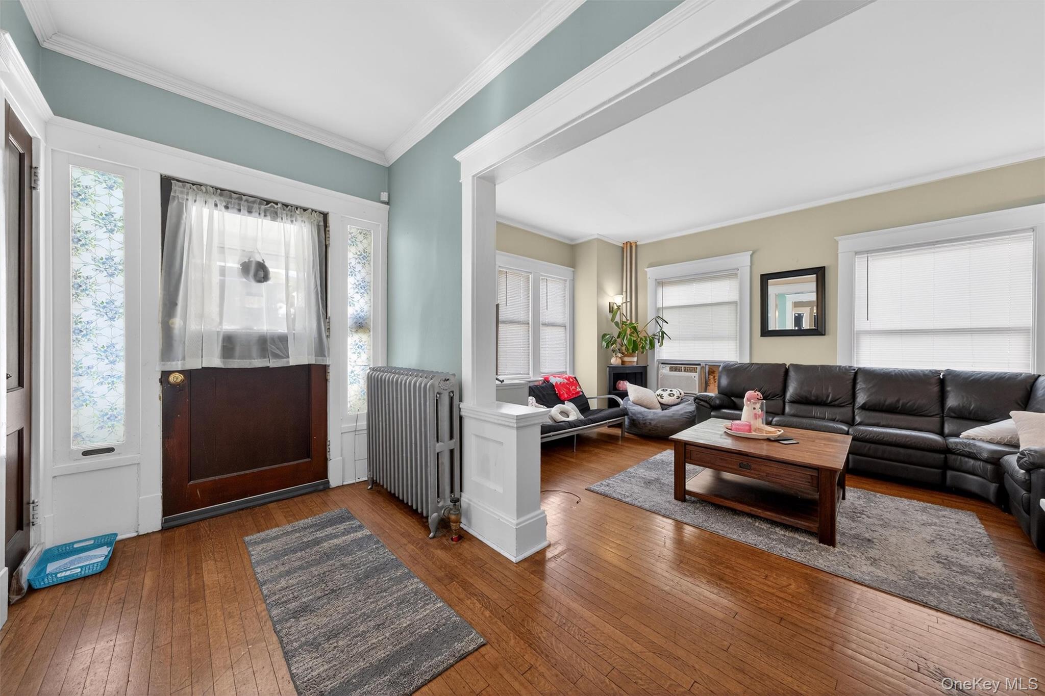 19 Leroy Place, Newburgh, NY 12550