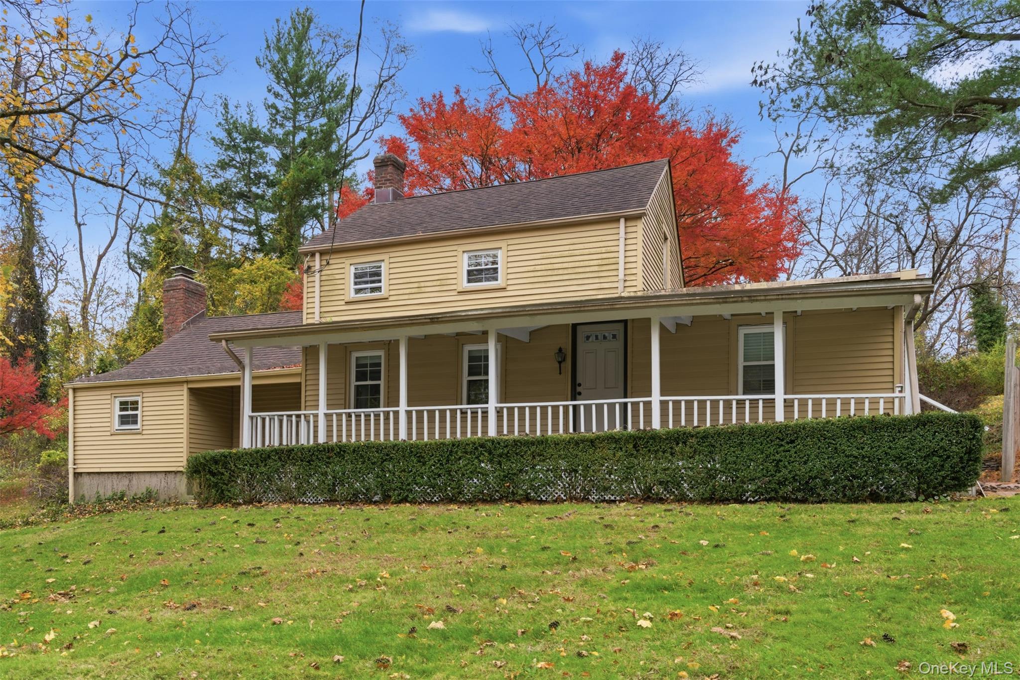 327 W Neck Road, Lloyd Harbor, NY 11743