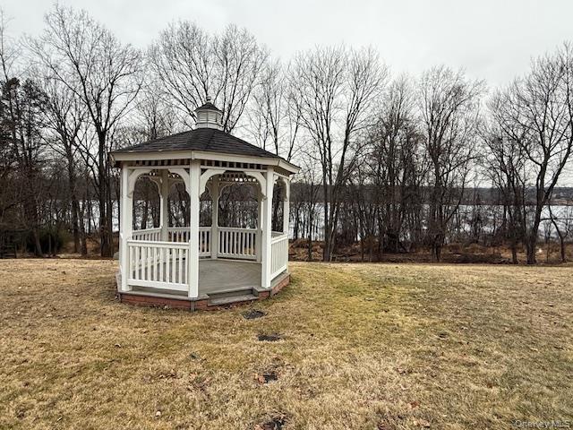 206 Waters Edge, Valley Cottage, NY 10989