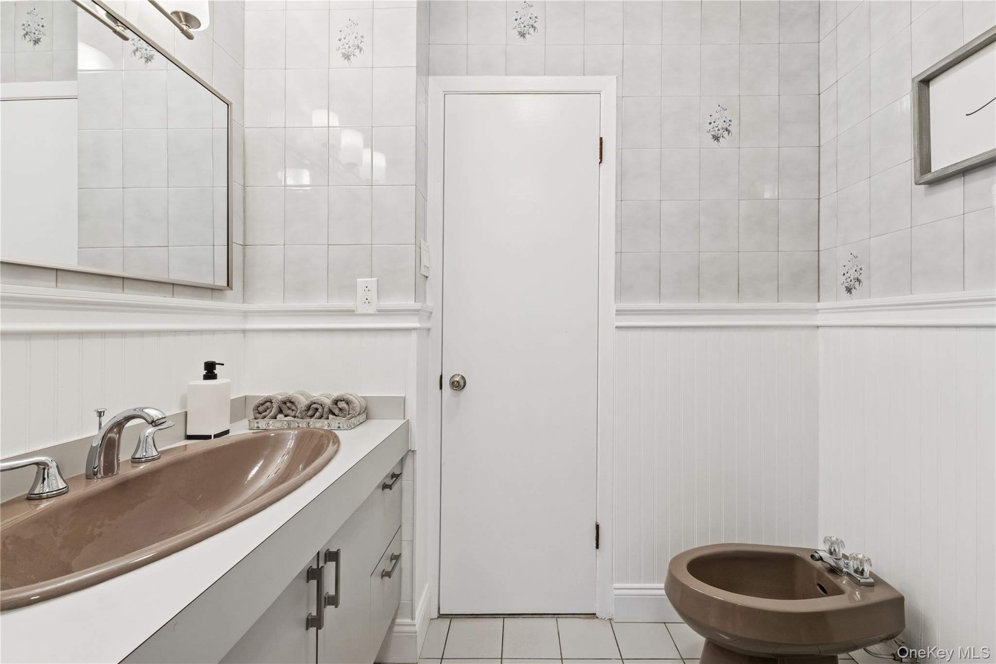 154-27 20th Road, Whitestone, NY 11357