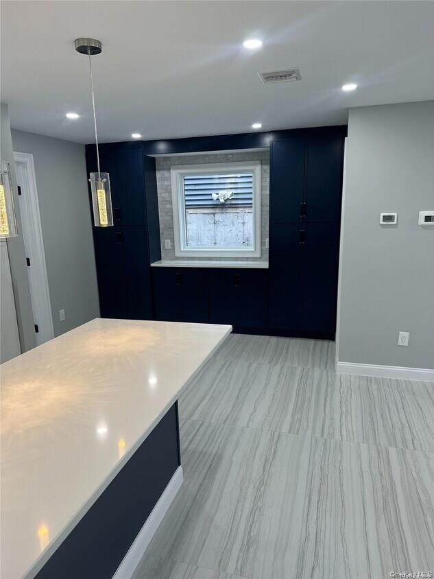 233 E Fulton Street, Long Beach, NY 11561