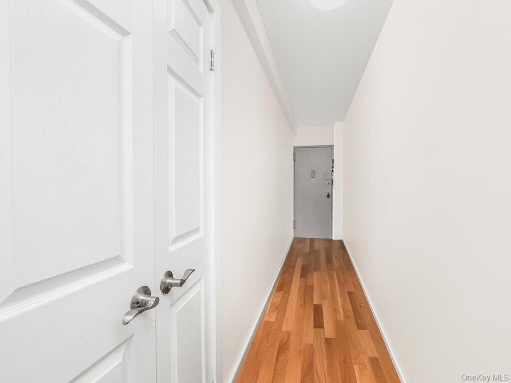 829 Adee Avenue # 2L, Bronx, NY 10467